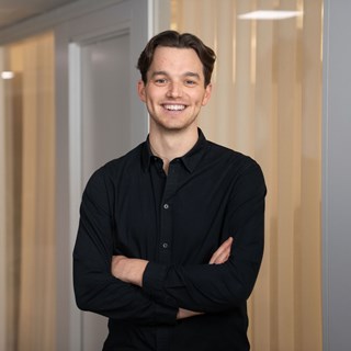 Kontakta oss